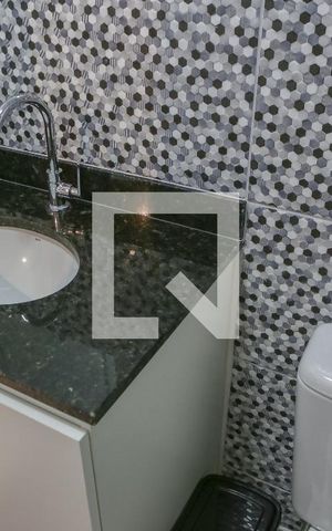 Studio para alugar com 27m², 1 quarto e sem vaga Studio para alugar com 27m², 1 quarto e sem vagaBanheiro