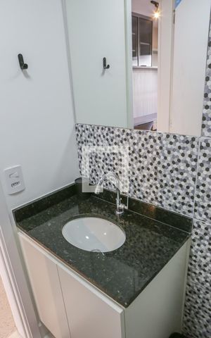 Studio para alugar com 27m², 1 quarto e sem vaga Studio para alugar com 27m², 1 quarto e sem vagaBanheiro