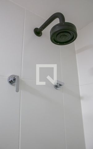 Studio para alugar com 27m², 1 quarto e sem vaga Studio para alugar com 27m², 1 quarto e sem vagaBanheiro