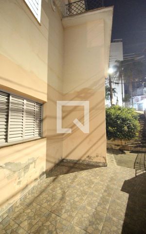 Casa à venda com 100m², 3 quartos e 4 vagas Casa à venda com 100m², 3 quartos e 4 vagasÁrea Externa