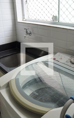 Apartamento à venda com 103m², 2 quartos e 1 vagaÁrea de Serviço
