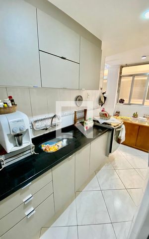 Apartamento à venda com 71m², 3 quartos e 1 vaga Apartamento à venda com 71m², 3 quartos e 1 vagaCozinha