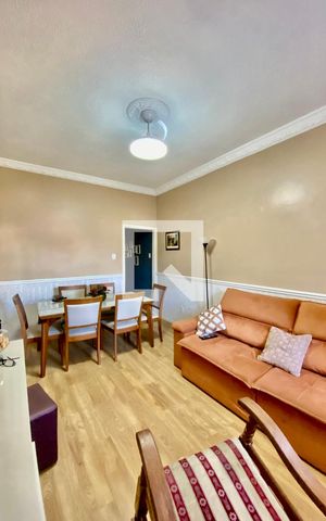 Apartamento à venda com 71m², 3 quartos e 1 vaga Apartamento à venda com 71m², 3 quartos e 1 vagaSala
