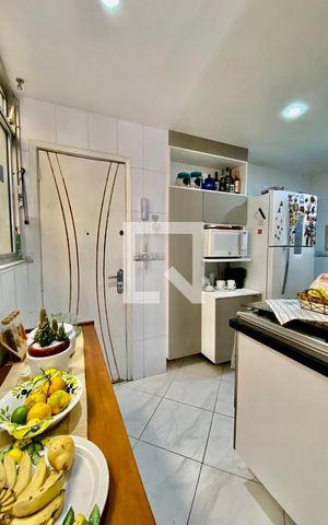 Apartamento à venda com 71m², 3 quartos e 1 vaga Apartamento à venda com 71m², 3 quartos e 1 vagaÁrea de Serviço