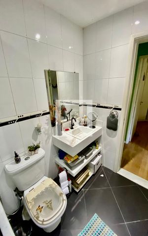 Apartamento à venda com 71m², 3 quartos e 1 vaga Apartamento à venda com 71m², 3 quartos e 1 vagaBanheiro