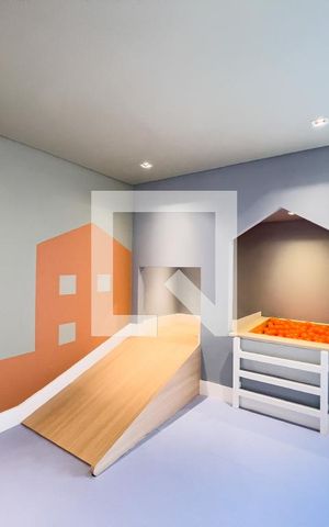 Apartamento à venda com 32m², 1 quarto e sem vaga Apartamento à venda com 32m², 1 quarto e sem vagaÁrea comum - brinquedoteca