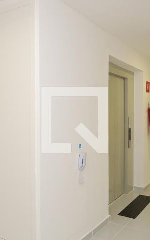 Apartamento à venda com 32m², 2 quartos e sem vagaÁrea comum -Saguão do andar