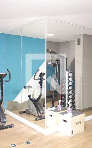 Apartamento à venda com 32m², 2 quartos e sem vagaÁrea comum - Academia