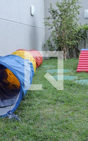 Apartamento à venda com 32m², 2 quartos e sem vagaÁrea comum - Playground