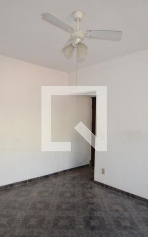 Apartamento para alugar com 92m², 2 quartos e 2 vagasSala