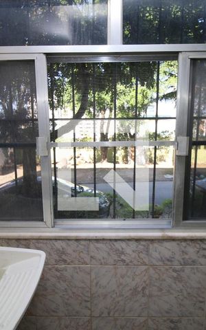 Apartamento à venda com 61m², 2 quartos e 1 vagaÁrea de Serviço