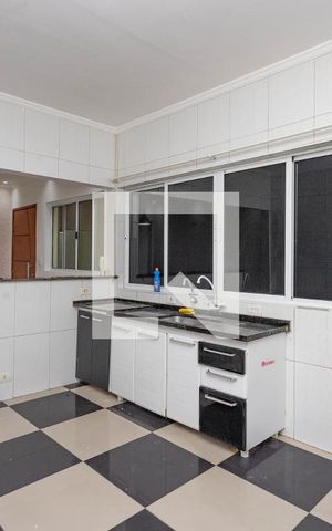 Casa para alugar com 60m², 2 quartos e sem vaga Casa para alugar com 60m², 2 quartos e sem vagaCozinha