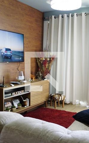 Apartamento à venda com 77m², 2 quartos e 1 vagaSala