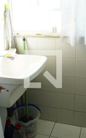 Apartamento à venda com 77m², 2 quartos e 1 vagaÁrea de Serviço