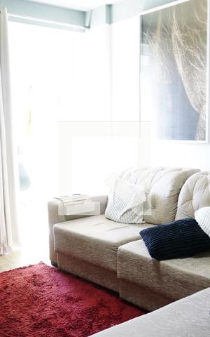 Apartamento à venda com 77m², 2 quartos e 1 vagaSala
