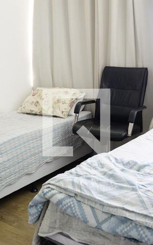 Apartamento à venda com 77m², 2 quartos e 1 vagaSuite Canadense