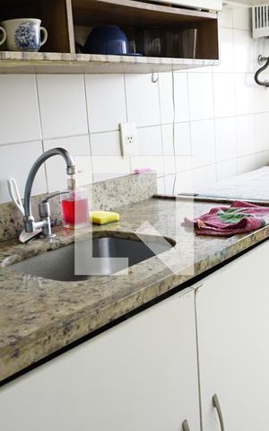 Apartamento à venda com 77m², 2 quartos e 1 vagaCozinha