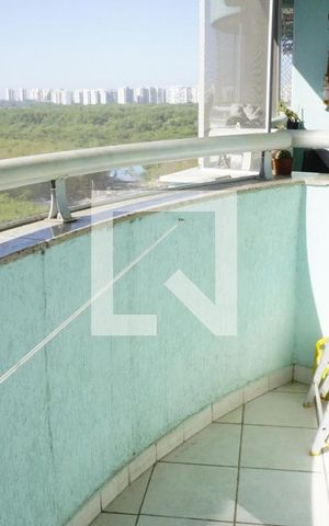 Apartamento à venda com 77m², 2 quartos e 1 vagaVaranda - Suite Master