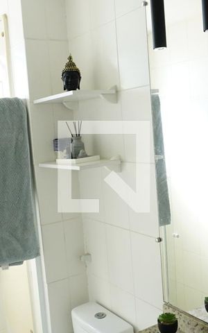Apartamento à venda com 77m², 2 quartos e 1 vagaBanheiro