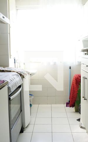 Apartamento à venda com 77m², 2 quartos e 1 vagaCozinha