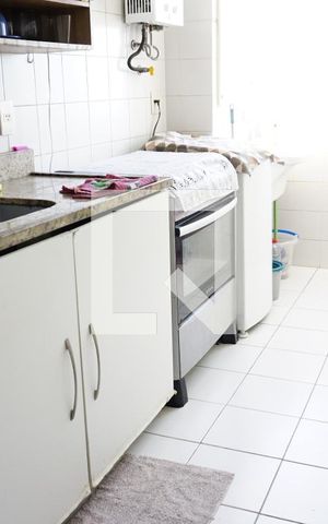 Apartamento à venda com 77m², 2 quartos e 1 vagaCozinha