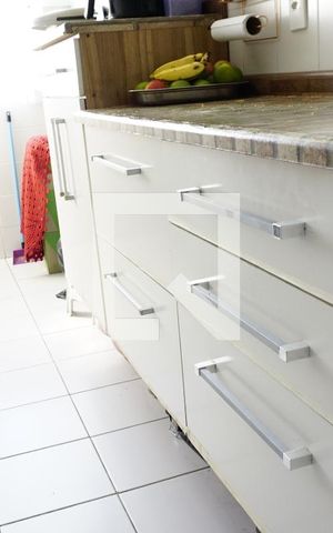 Apartamento à venda com 77m², 2 quartos e 1 vagaCozinha