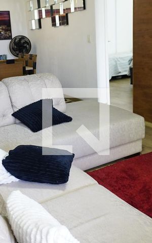 Apartamento à venda com 77m², 2 quartos e 1 vagaSala