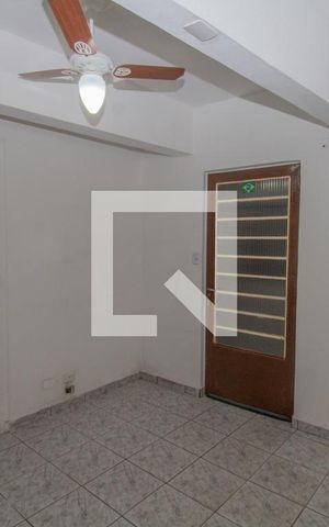 Apartamento à venda com 52m², 2 quartos e sem vaga Apartamento à venda com 52m², 2 quartos e sem vagaSala