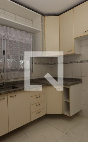 Casa à venda com 100m², 2 quartos e 2 vagasCozinha