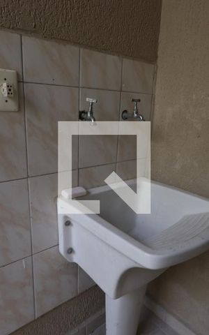Casa à venda com 100m², 2 quartos e 2 vagasLavanderia