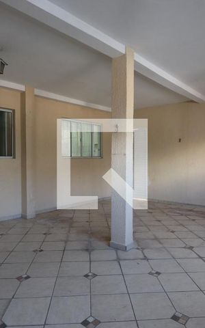 Casa à venda com 100m², 2 quartos e 2 vagasGaragem