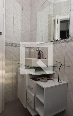 Casa à venda com 100m², 2 quartos e 2 vagasBanheiro
