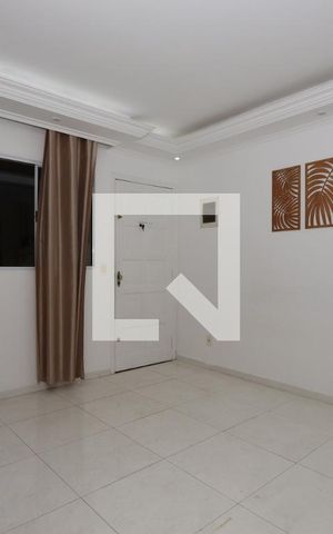 Casa à venda com 100m², 2 quartos e 2 vagasSala