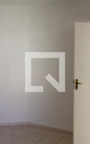 Casa para alugar com 90m², 2 quartos e 1 vaga Casa para alugar com 90m², 2 quartos e 1 vagaSuíte