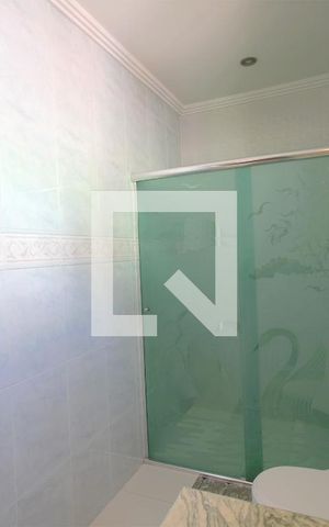 Casa à venda com 261m², 4 quartos e 2 vagasBanheiro da Suíte