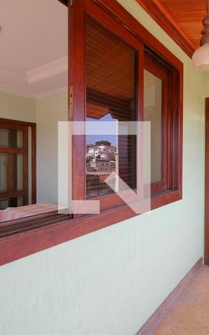 Casa à venda com 261m², 4 quartos e 2 vagasVaranda