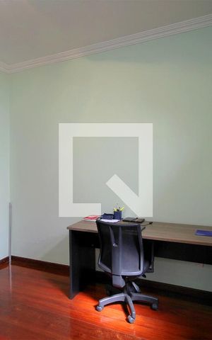 Casa à venda com 261m², 4 quartos e 2 vagasQuarto 3