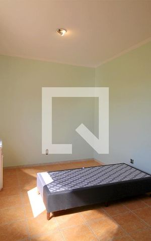 Casa à venda com 261m², 4 quartos e 2 vagasQuarto 4 - Externo