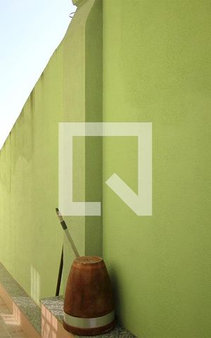 Casa à venda com 261m², 4 quartos e 2 vagasCorredor Lateral 1