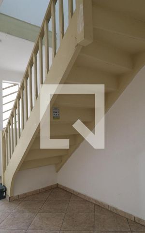 Casa à venda com 180m², 4 quartos e sem vagaSala de TV