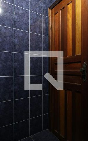 Casa à venda com 180m², 4 quartos e sem vagaBanheiro 2