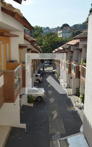 Casa de condomínio à venda com 91m², 3 quartos e 1 vaga Casa de condomínio à venda com 91m², 3 quartos e 1 vagaÁrea comum