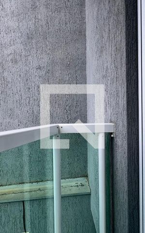Apartamento à venda com 49m², 2 quartos e 1 vaga Apartamento à venda com 49m², 2 quartos e 1 vagaSacada