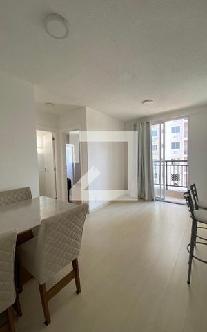 Apartamento à venda com 50m², 2 quartos e 1 vaga Apartamento à venda com 50m², 2 quartos e 1 vagaSala