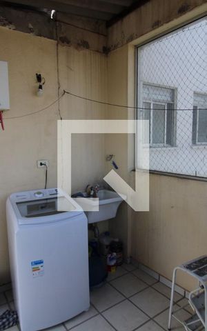 Apartamento à venda com 136m², 3 quartos e 1 vagaÁrea de Serviço