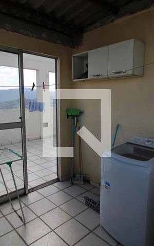 Apartamento à venda com 136m², 3 quartos e 1 vagaÁrea de Serviço