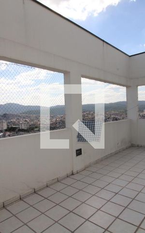 Apartamento à venda com 136m², 3 quartos e 1 vagaÁrea de Serviço
