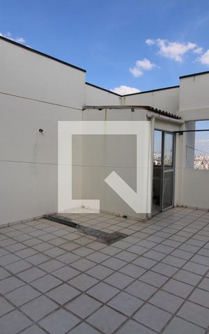 Apartamento à venda com 136m², 3 quartos e 1 vagaÁrea de Serviço