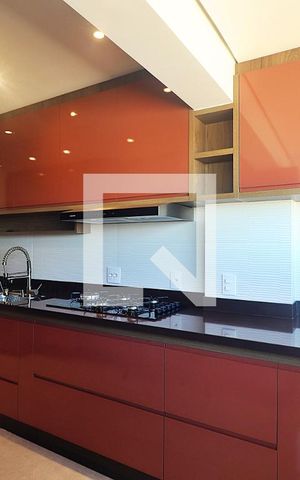 Apartamento à venda com 97m², 2 quartos e 4 vagasCozinha