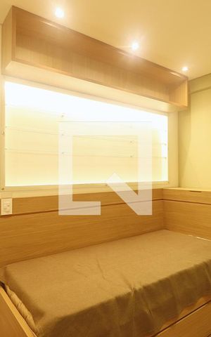 Apartamento à venda com 97m², 2 quartos e 4 vagasQuarto 2